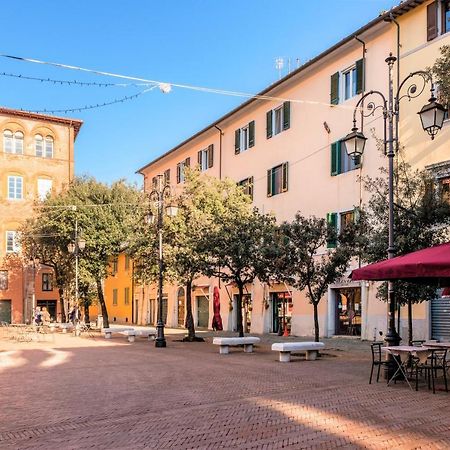 Hostly - La Pera Suite Apartment - 2 Bedrooms, Full Center Pisa Exterior photo